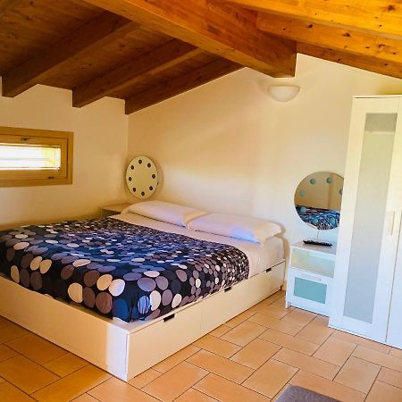 B&B Nido Sui Laghi San Donnino della Nizzola Екстер'єр фото