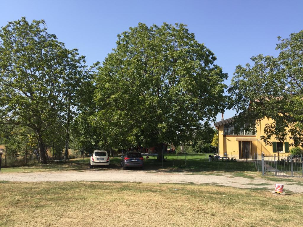B&B Nido Sui Laghi San Donnino della Nizzola Екстер'єр фото