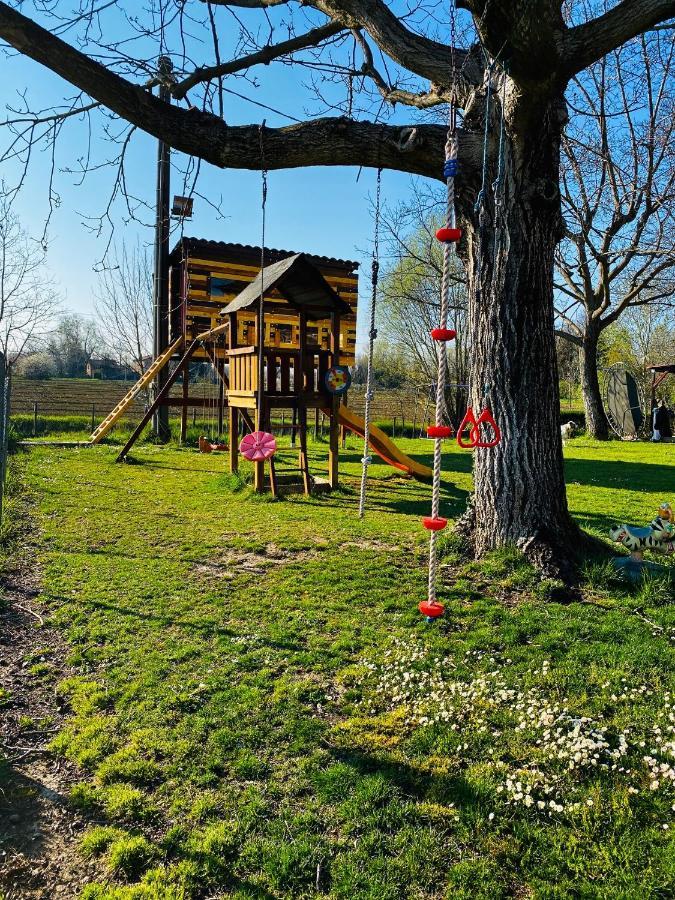 B&B Nido Sui Laghi San Donnino della Nizzola Екстер'єр фото